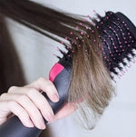 Cepillo secador y voluminizador Rosa Cleralux™